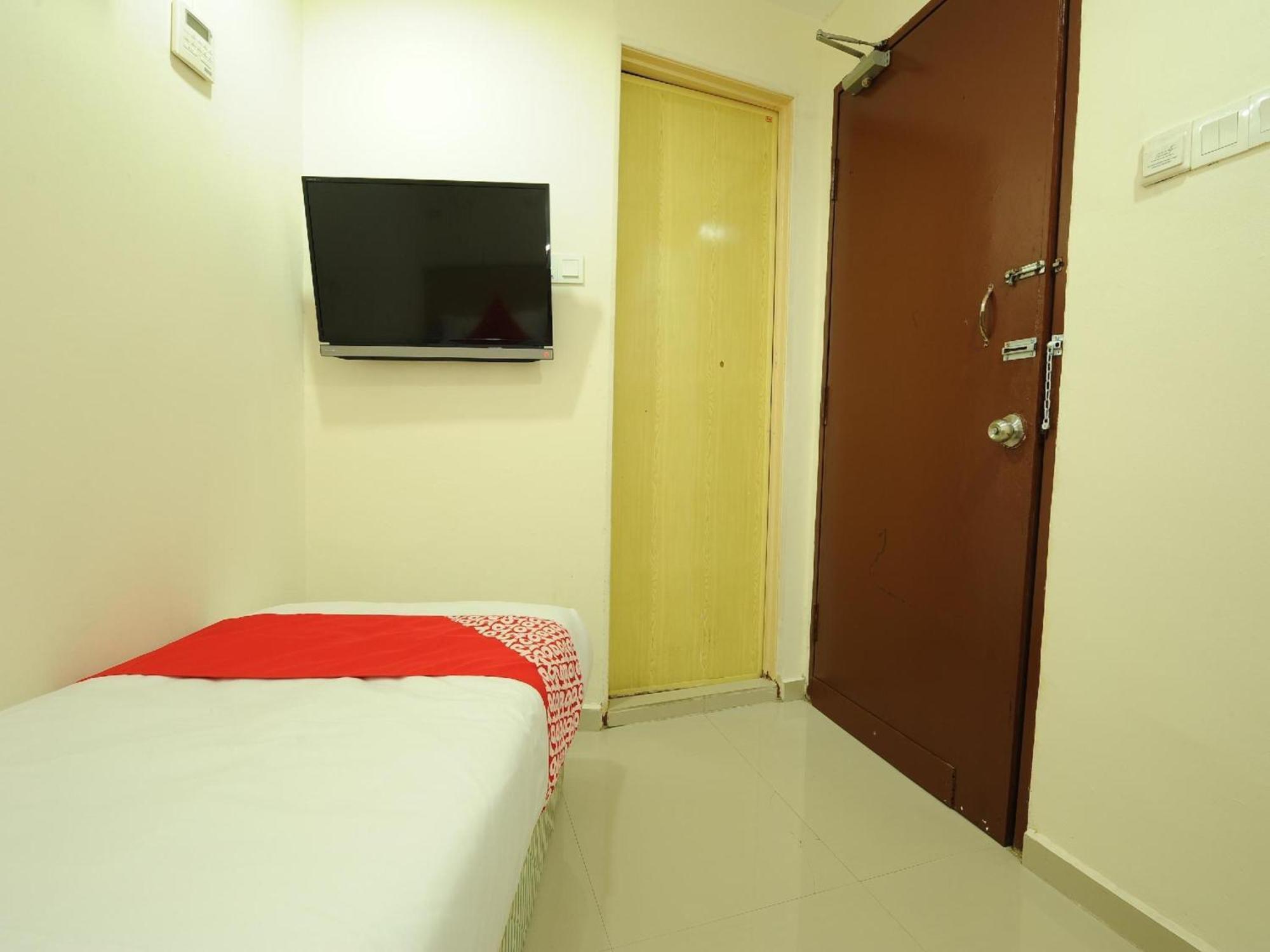 Oyo 1055 Batu Caves Star Hotel Exterior photo